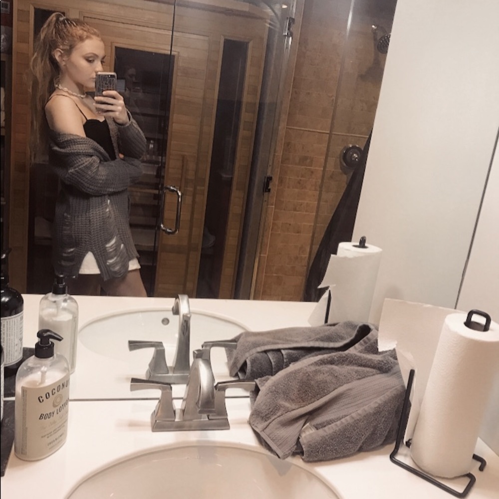 Meet your Posher, Gracie